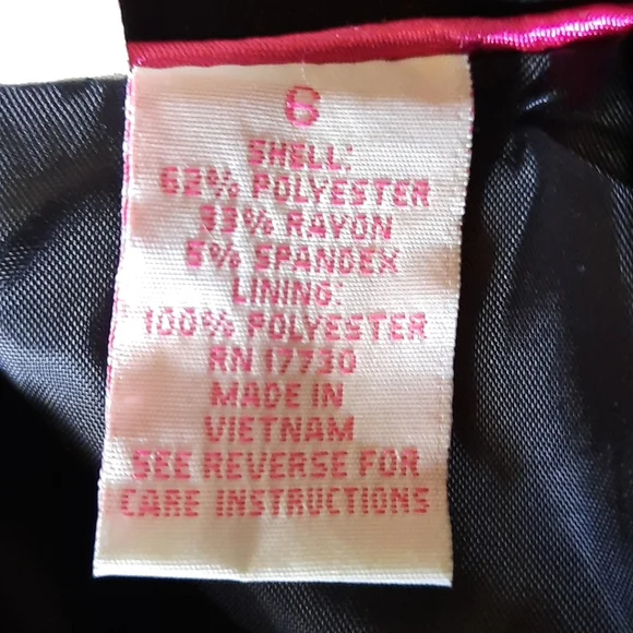 Black Liz Lange maternity blazer - Picture 4 of 6